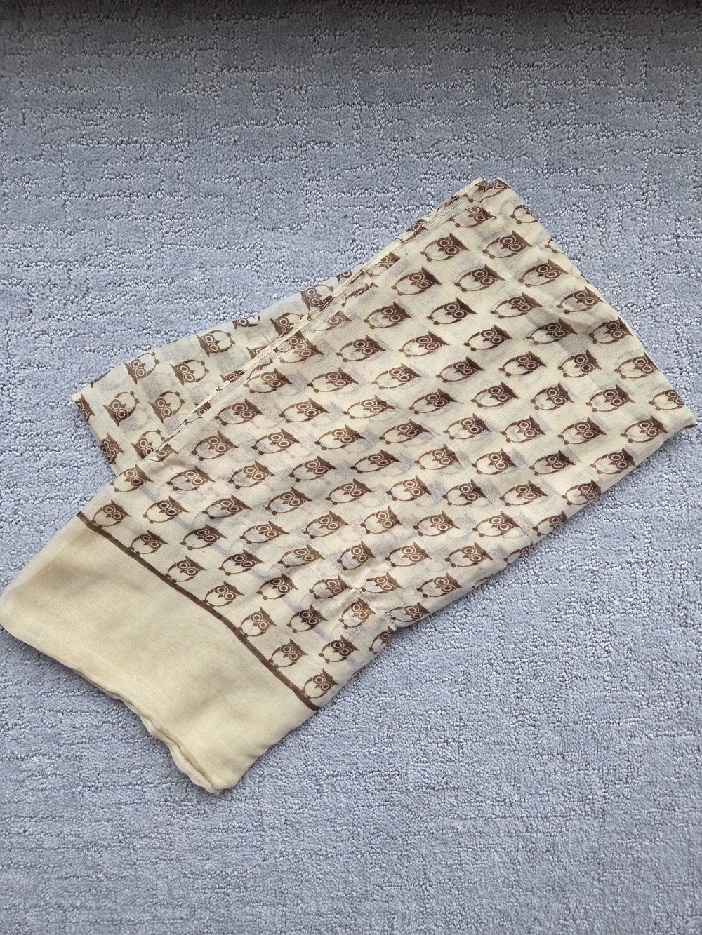 Cream Owl Print Lightweight Infinite Scarf